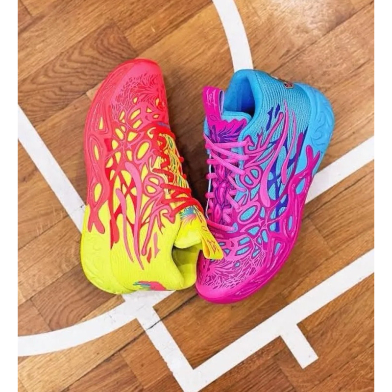 รองเท้าบาส Mb Basketball v4 ลาเมโล่ บอล