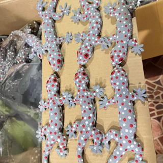 ของเล่นตุ๊กแกปลอม 12ชิ้น 250฿ สมจริง