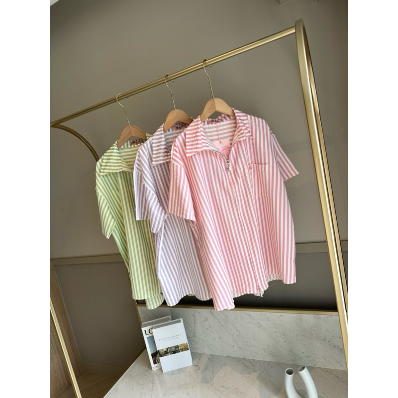 Seeingstudio | Marshmallow shirt เชิ้ตแขนสั้นลายทาง ดีเทลซิป2way