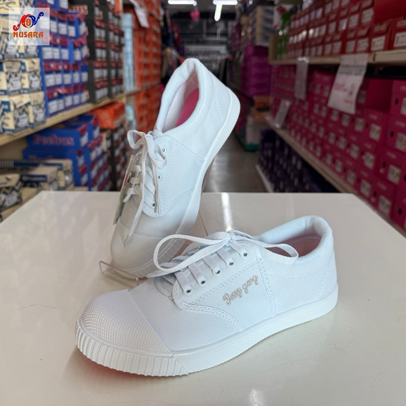 รองเท้าผ้าใบนักเรียน Gerry Gang รุ่น PK-888 สีขาว