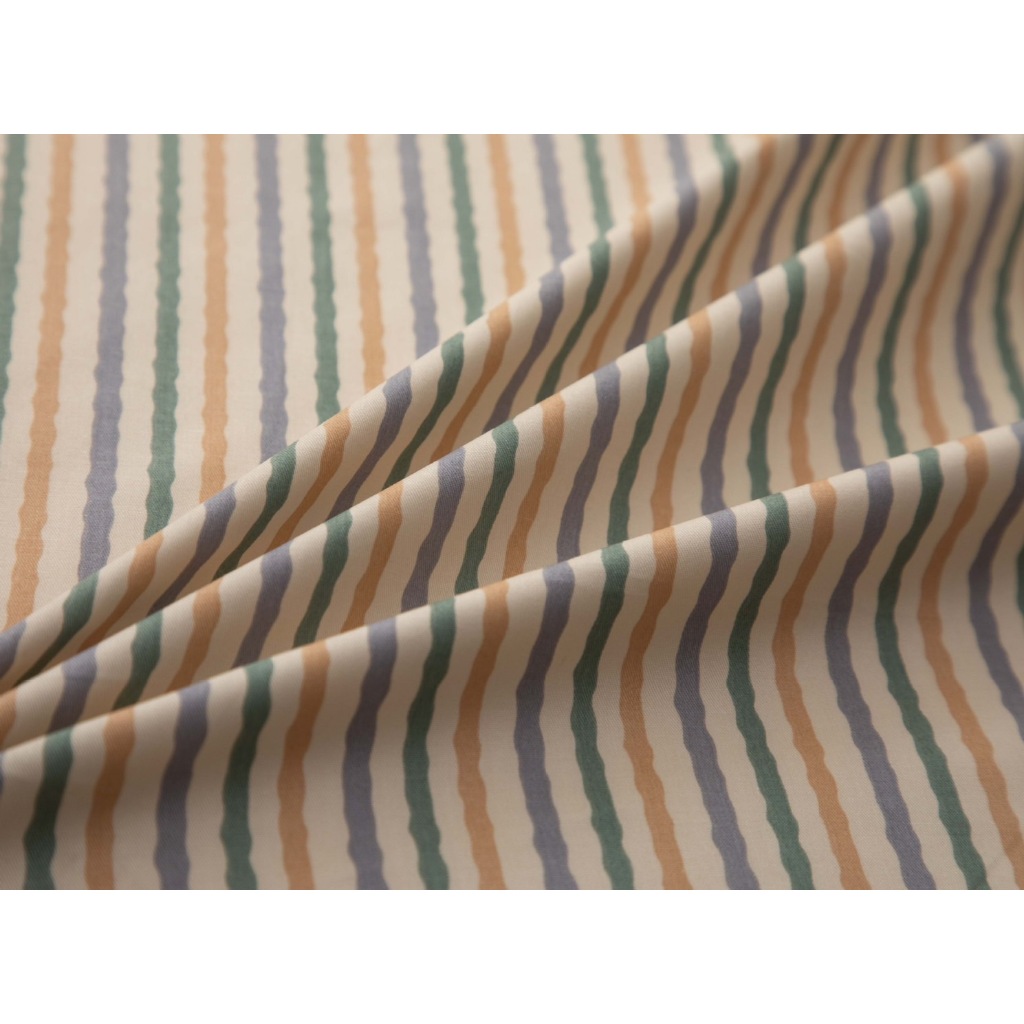 ผ้าคอตตอน 100% คอตตอนทอทวิล ผ้าหน้ากว้าง 1.6 เมตร ลายกุหลาบพื้นน้ำตาล ลายหัวใจม่วงพื้นเบจ ริ้วทางเขียวฟ้าเหลือง