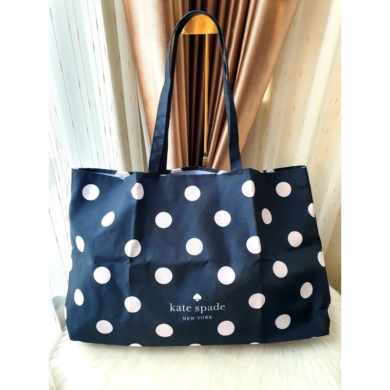 น้องเบามากกกก   Kate Spade Nylon Tote