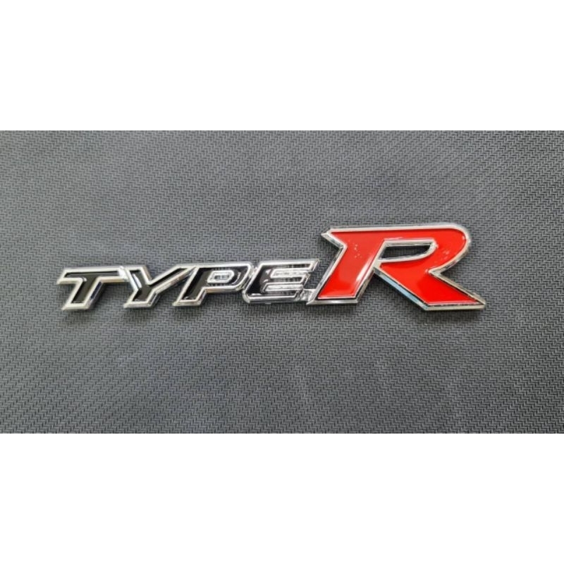 โลโก้  TypeR  พลาสติกสีดำแดง