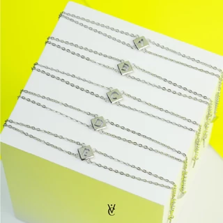 Valichain - Alphabet Bracelet (White Gold)
