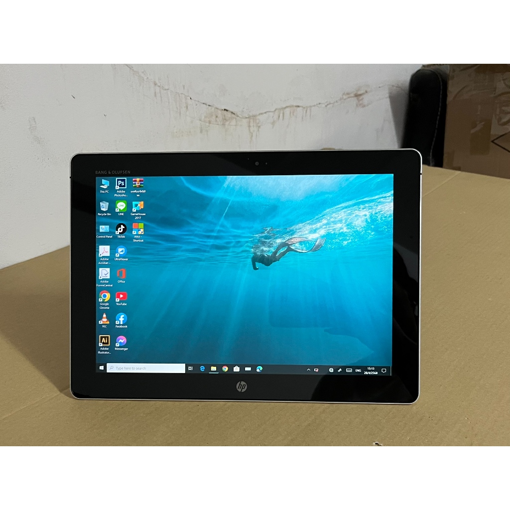 แท๊บเล็ต 2 in 1 Tablet HP Elite x2 1012 g1 2in1cpu m3 6Y30 ram4gb /SSD128 GB ขนาดหน้าจอ12.5 นิ้ว
