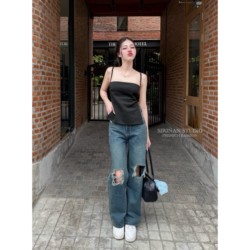 Sirinan Studio กระบอกขาตรงผ้าพรีเมี่ยม แต่งขาดช่วงเข่า เท่ห์สวยจบ❤️