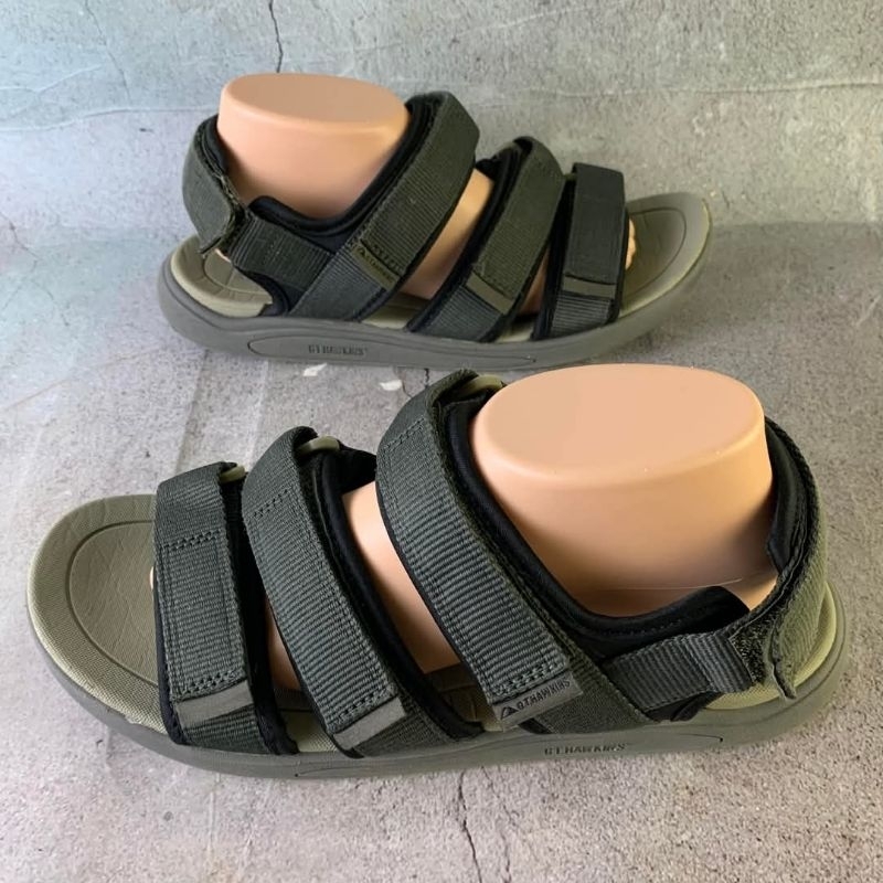 รองเท้ารัดส้น Brand: GT HAWKINS 
Size:   42.5 Eu 27 Cm

