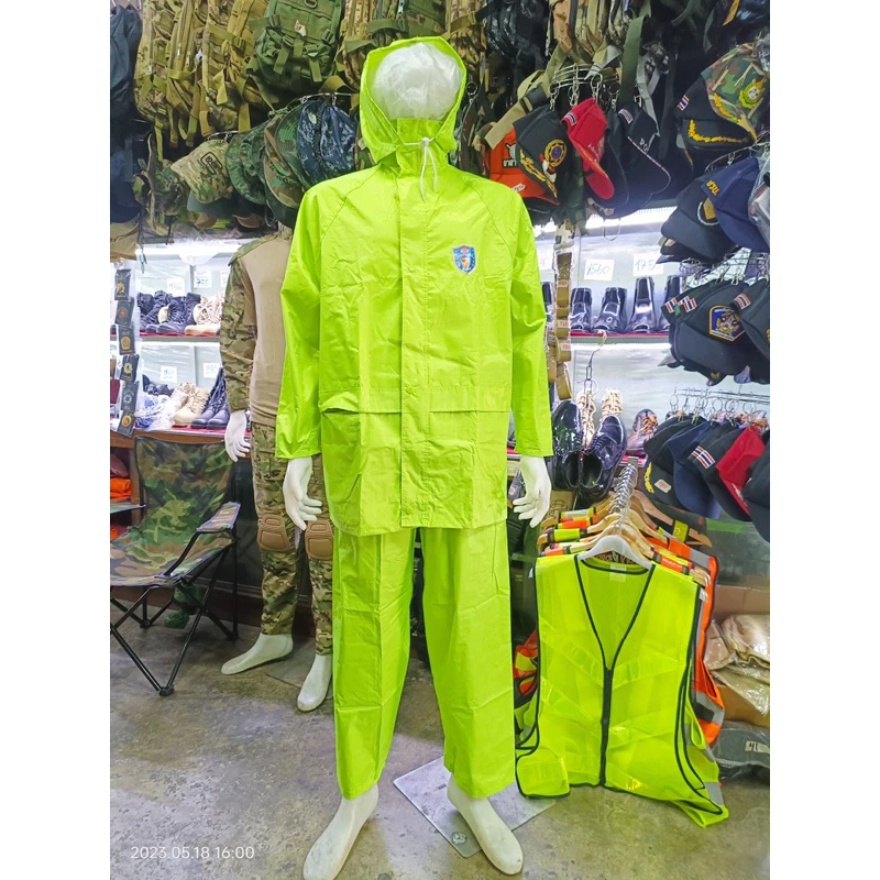 ชุดกันฝนเสื้อและกางเกง มีฮูด เนื้อผ้า PVC