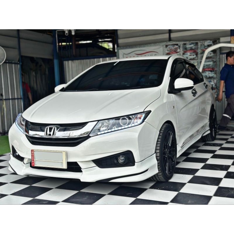 สเกิร์ตรอบคันหรือ แยกชิ้น Honda City 2015-2016 ทรง Modulo งานพลาสติกABS