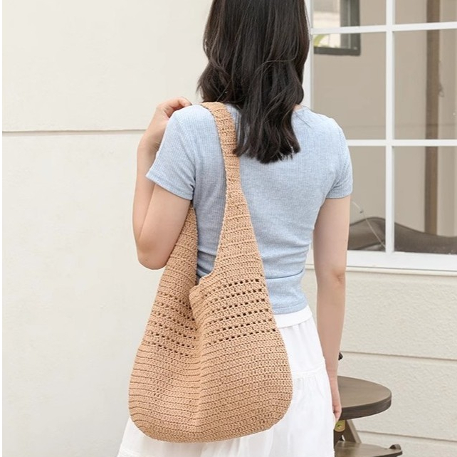 พร้อมส่ง 2 สี กระเป๋าถัก ถักเล่นลาย งานเลือกถัก ถักละเอียด มีซับใน ทรงhobo P332 - รูปที่ 7