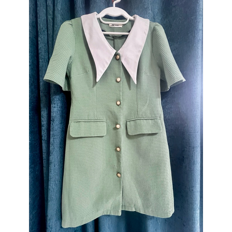 ชุดเดรสมือ2 สภาพดีค่ะ งาน Pastel shop งานYada งาน Nuchy