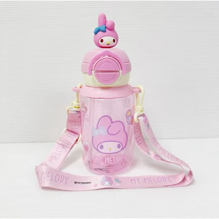 กระติกน้ำเด็ก ลายการ์ตูน 2 in 1 มีหลอดดูด+ยกดื่ม ขนาด 650 ml (พร้อมส่ง)