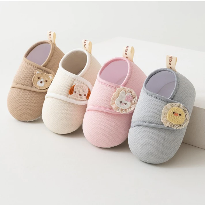 NT Baby-120 (สินค้าพร้อมส่ง) รองเท้าผ้าเด็กพื้นนุ่ม รองเท้าเด็กหัดเดินกันลื่นใส่สบาย เบา สวมใสง่าย