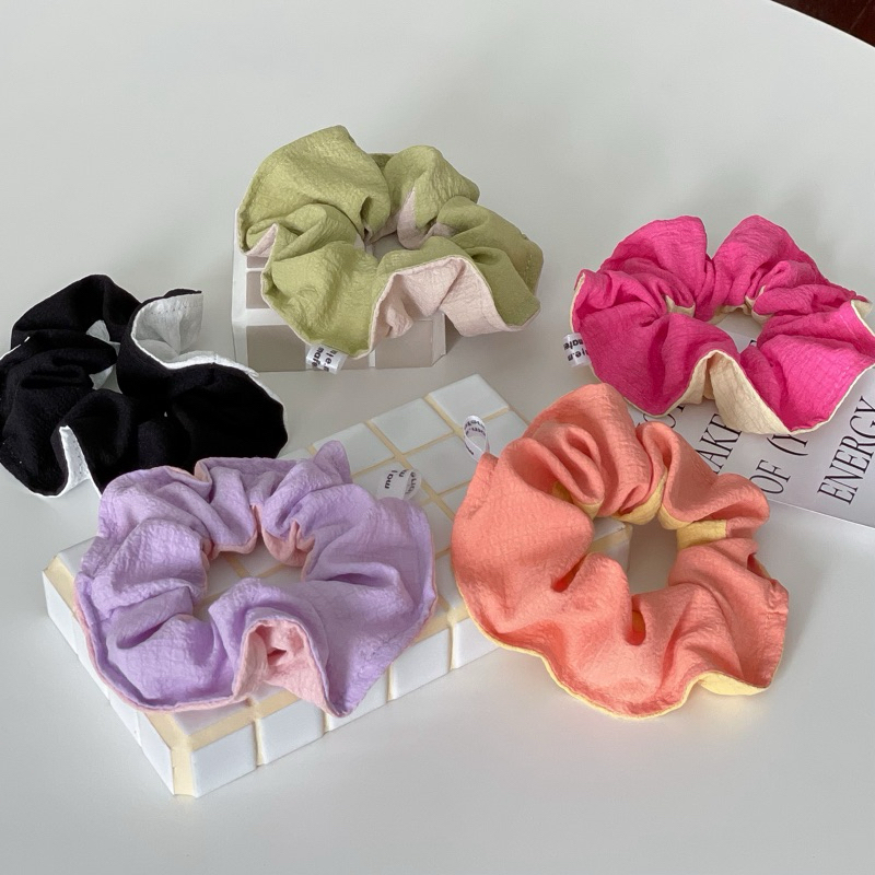 mate.made.material | Love Season Scrunchies ยางรัดผม