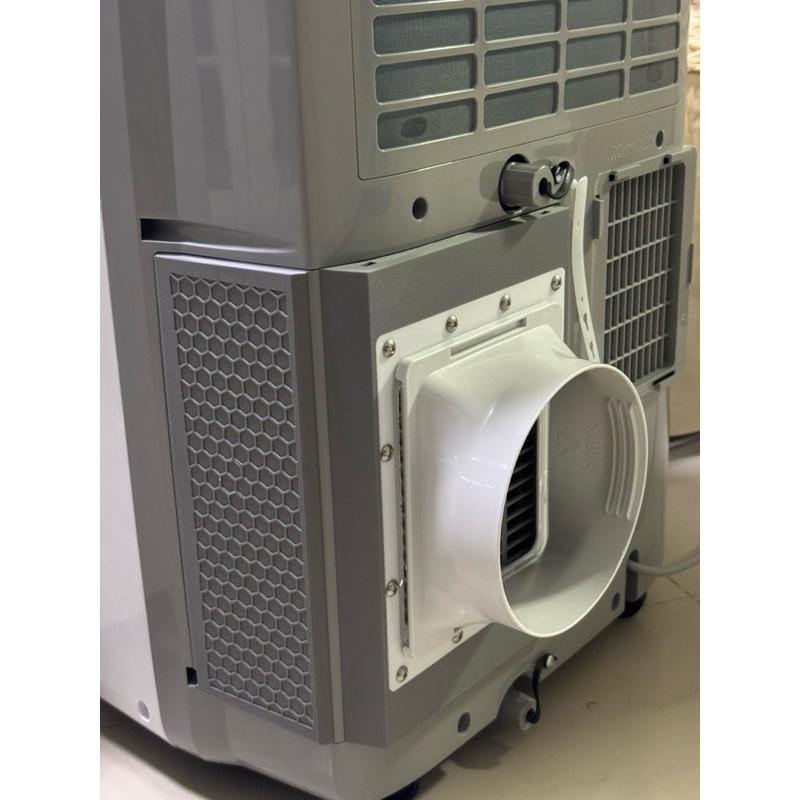 ชุดแปลงแอร์เคลื่อนที่ Hisense 12000 Btu เป็นระบบ 2 ท่อ