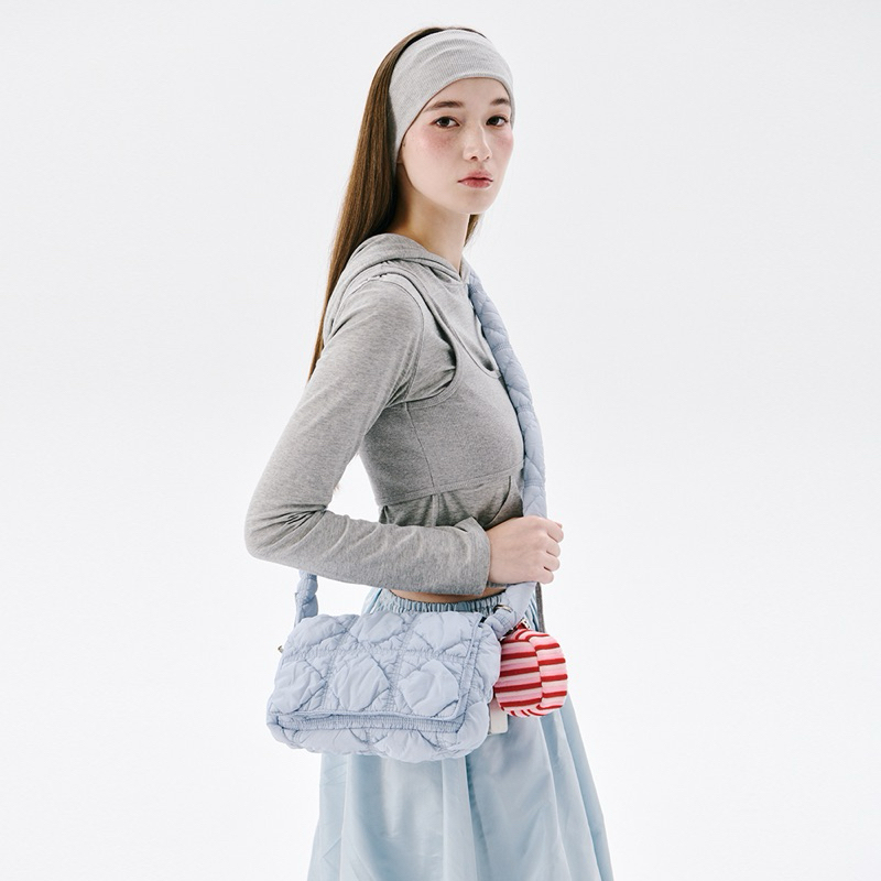 พร้อมส่ง📌 Carlyn Luke ปรับสายได้📌