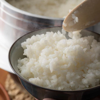 Kitoku - ข้าวญี่ปุ่นแท้ จากเมืองนีงาตะ (นำเข้าจากประเทศญี่ปุ่น) ขนาด 750 ก. / Niigata Rice 750g. 新潟米