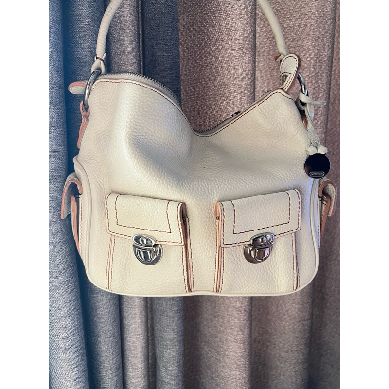 สวย หนังแท้สี OFF WHITE Rabeanco