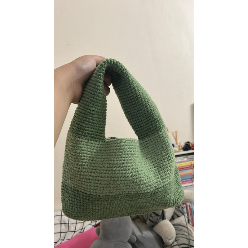 crochet fluffy hand bag
