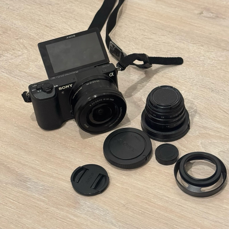 sony a5100 มือสองใช้งานเอง แถมเลนส์ละลาย
