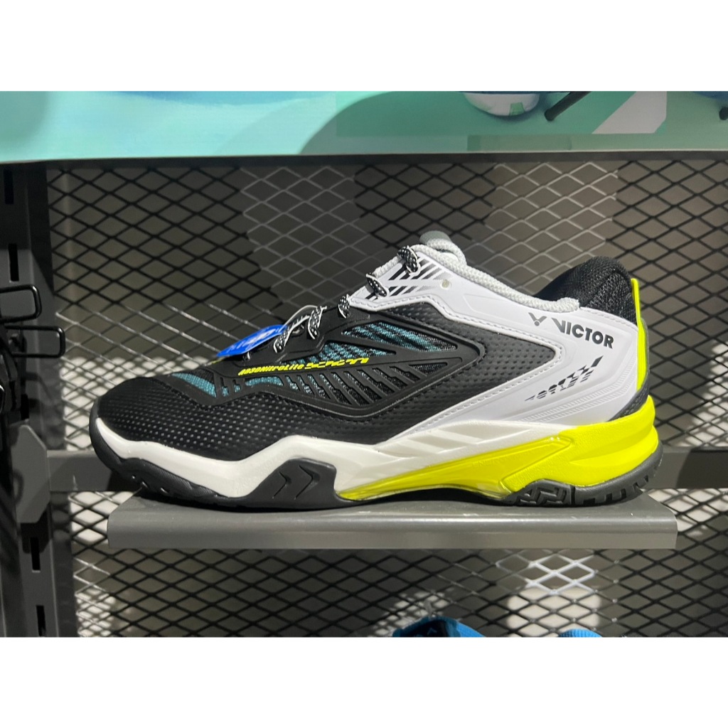 VICTOR รองเท้ากีฬาแบดมินตัน รุ่น A830 NITROLITE