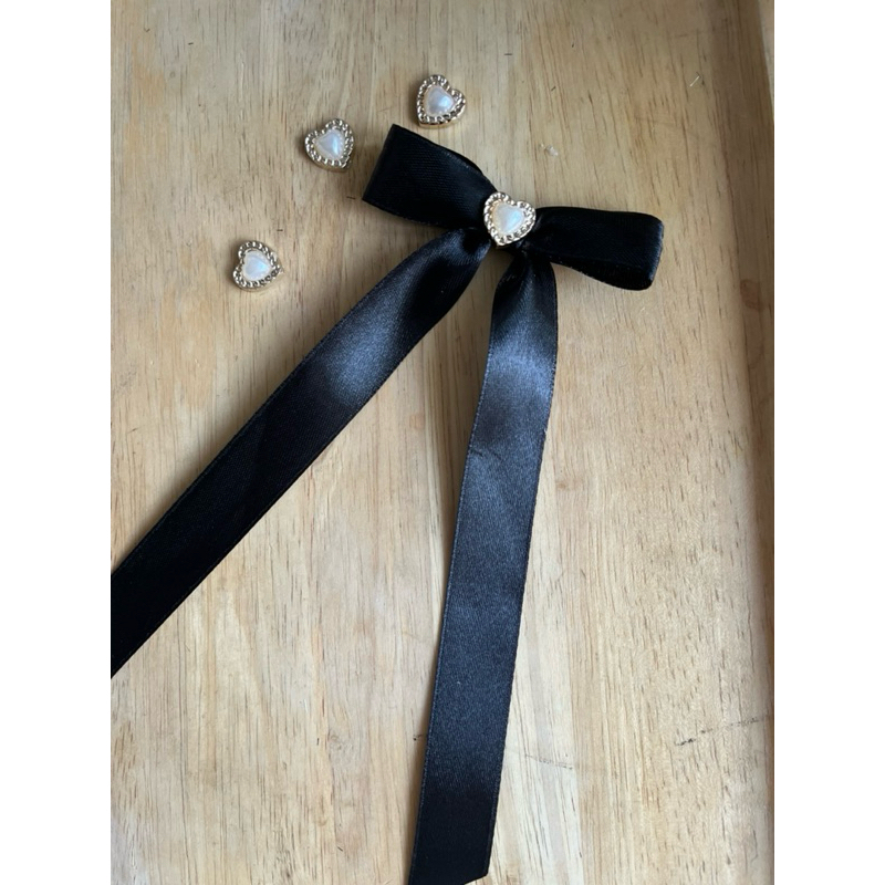 เข็มกลัดริบบิ้นโบว์ ตกแต่งหัวใจ🎀🩵 ขนาดริบบิ้น 2ซม. - รูปที่ 4