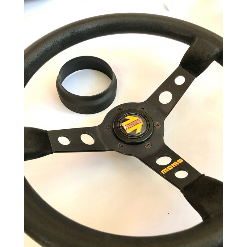 พวงมาลัย MOMO แท้ พร้อมแตร