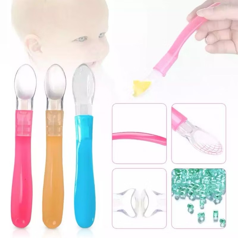 Baby Spoon ชุดช้อนพลาสติกสำหรับเด็ก 1ชิ้น ช้อนฝึกทานข้าวเด็กพร้อมกล่องเก็บ ช้อนมีด้าม  พร้อมกล่องพกพา มี 3 สีิ BPA Free