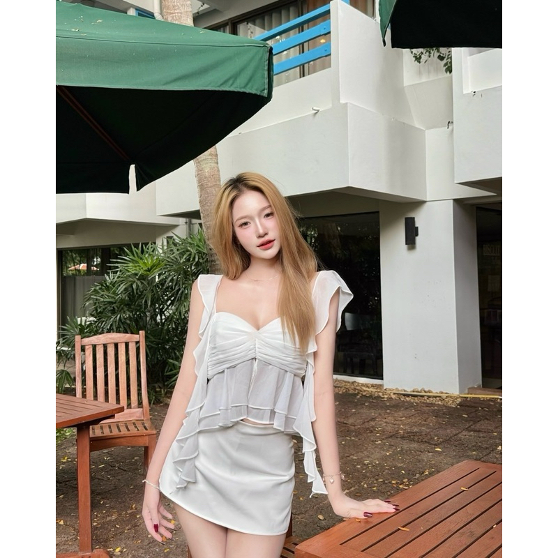 Lady Hairloom- Top & Skirt  เสื้อสายเดี่ยวระบายชีฟอง กับ กระโปรงกางเกง **LD** – โปรปัง