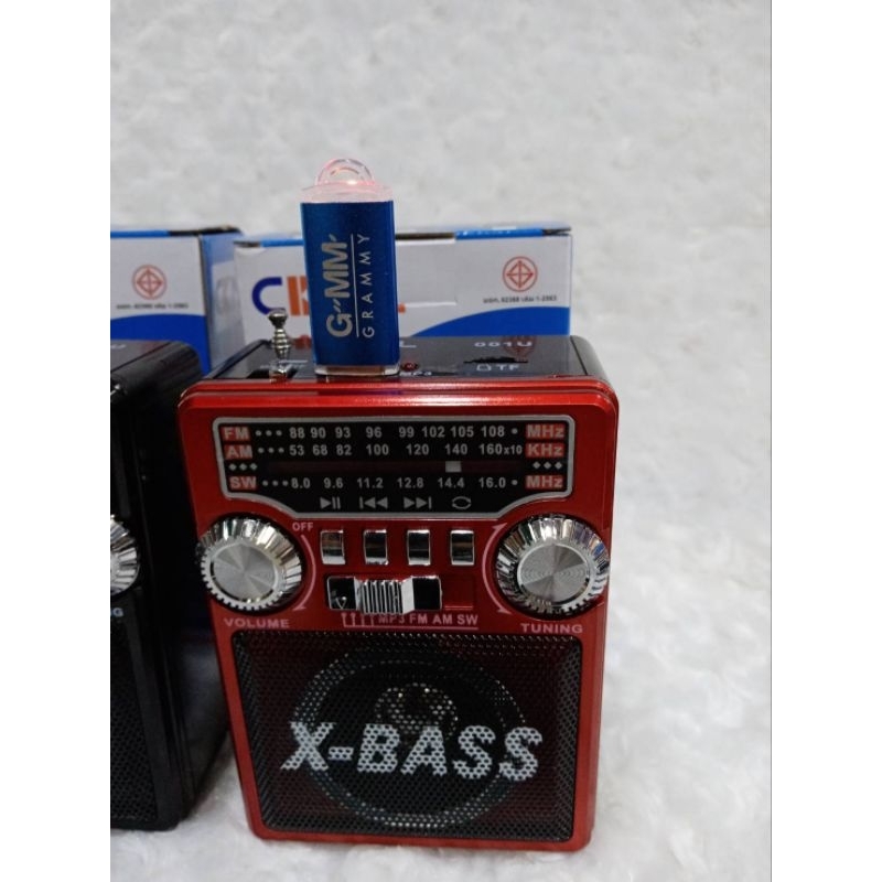 วิทยุ001uรับFMAMMp3เล่นเพลงได้พร้อมไฟฉาย