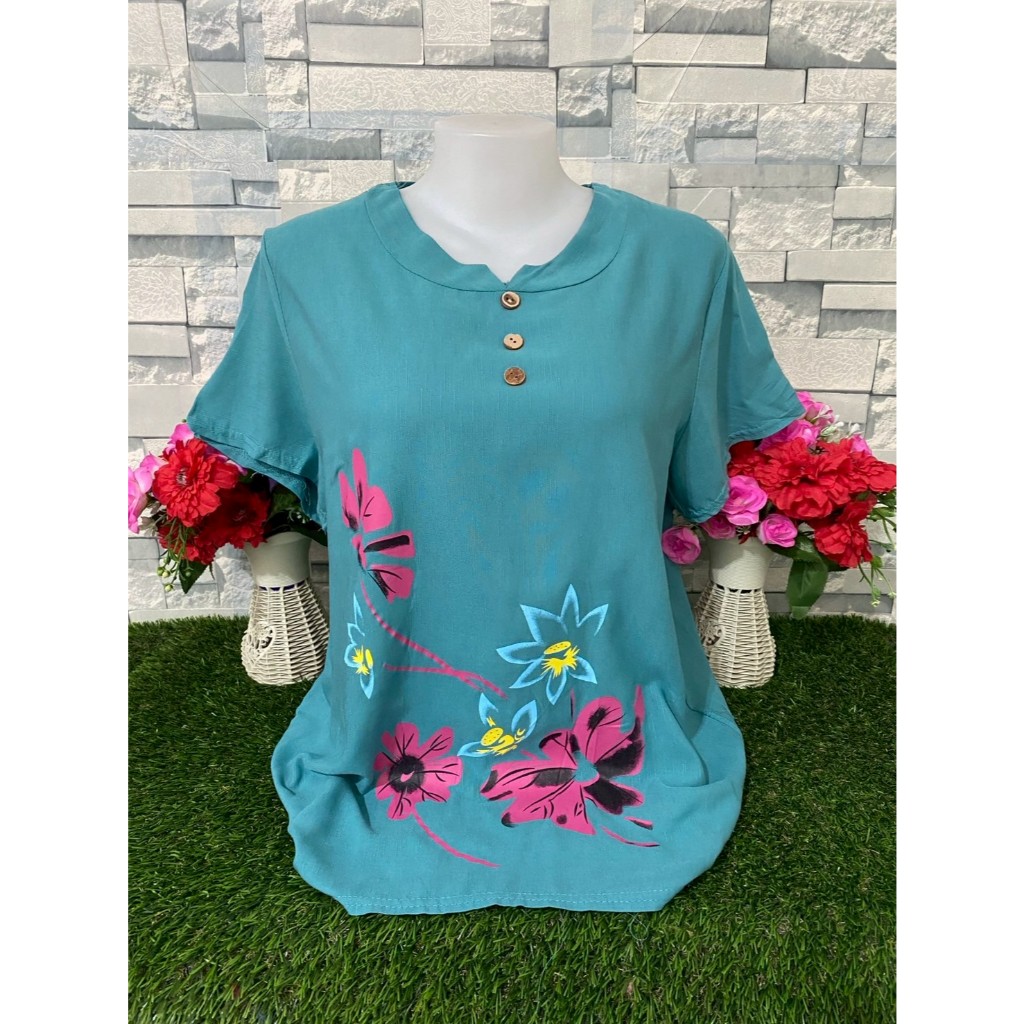 เสื้อลายดอก เสื้อคนแก่ ผ้าสปัน เสื้อคุณแม่  ลายดอก รอบอก 38-44 นิ้ว รุ่น001-2