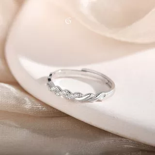GLAMOR✨แหวนเงินแท้ Entrelac Ring แหวนบิด แหวนปรับขนาด เงินแท้ 925 ไม่หมอง ไม่ก่อการระคายเคืองผิว