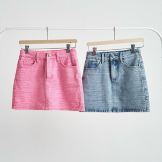 FERRIN.BKK - Millie Glitter Skirt กระโปรงยีนส์สั้นกลิตเตอร์เ…