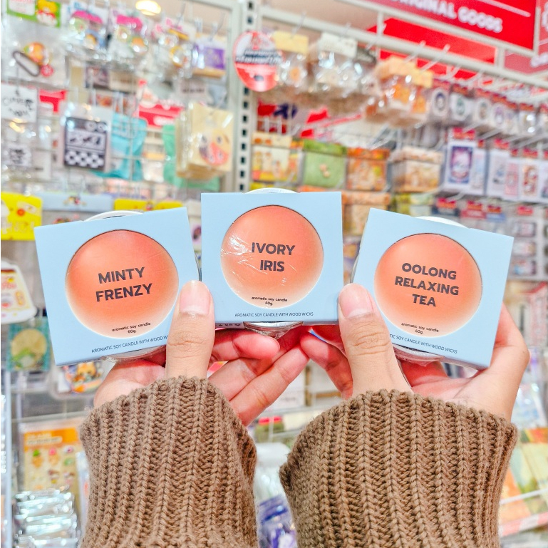 Candle เทียนหอม อโรม่า ผ่อนคลาย มีหลากหลายกลิ่นให้เลือก จุดง่ายหอมฟุ้ง [ARAMO AROMA]