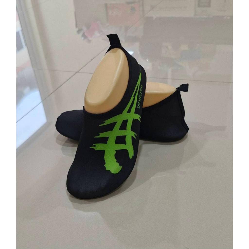 Dry Super รองเท้าเดินชายหาดผู้ใหญ่ รุ่น ไทเกอร์ แถบเขียว