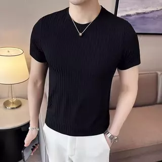 เสื้อยืดคอกลมลายทางแขนสั้นผ้ายืดสีพื้นสำหรับผู้ชาย 2025 ใหม่