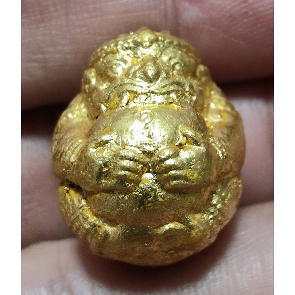 ลูกอมหนุมาน หลวงพ่อพูล วัดไผ่ล้อม เนื้อผงปิดทอง ปี 2544 ไม่มีกล่อง