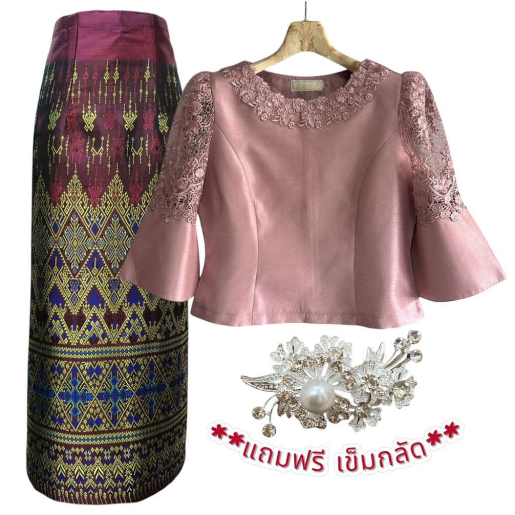 ชุดเซ็ท เสื้อผ้าไหมแขนบาน อัดกาว+ผ้าป้ายฟรีไซส์ อัดกาว