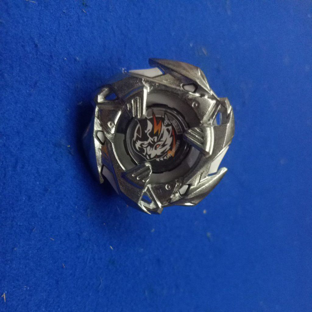 Bayblade X เบย์เบลด X พยัคฆ์ขาว