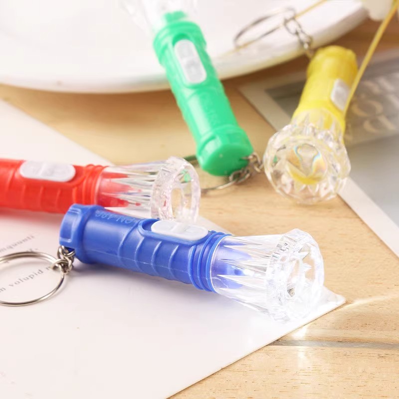 Mini LED Keychain flashlight Diamond Shape portable lighting small flashlight Random Color Emergency