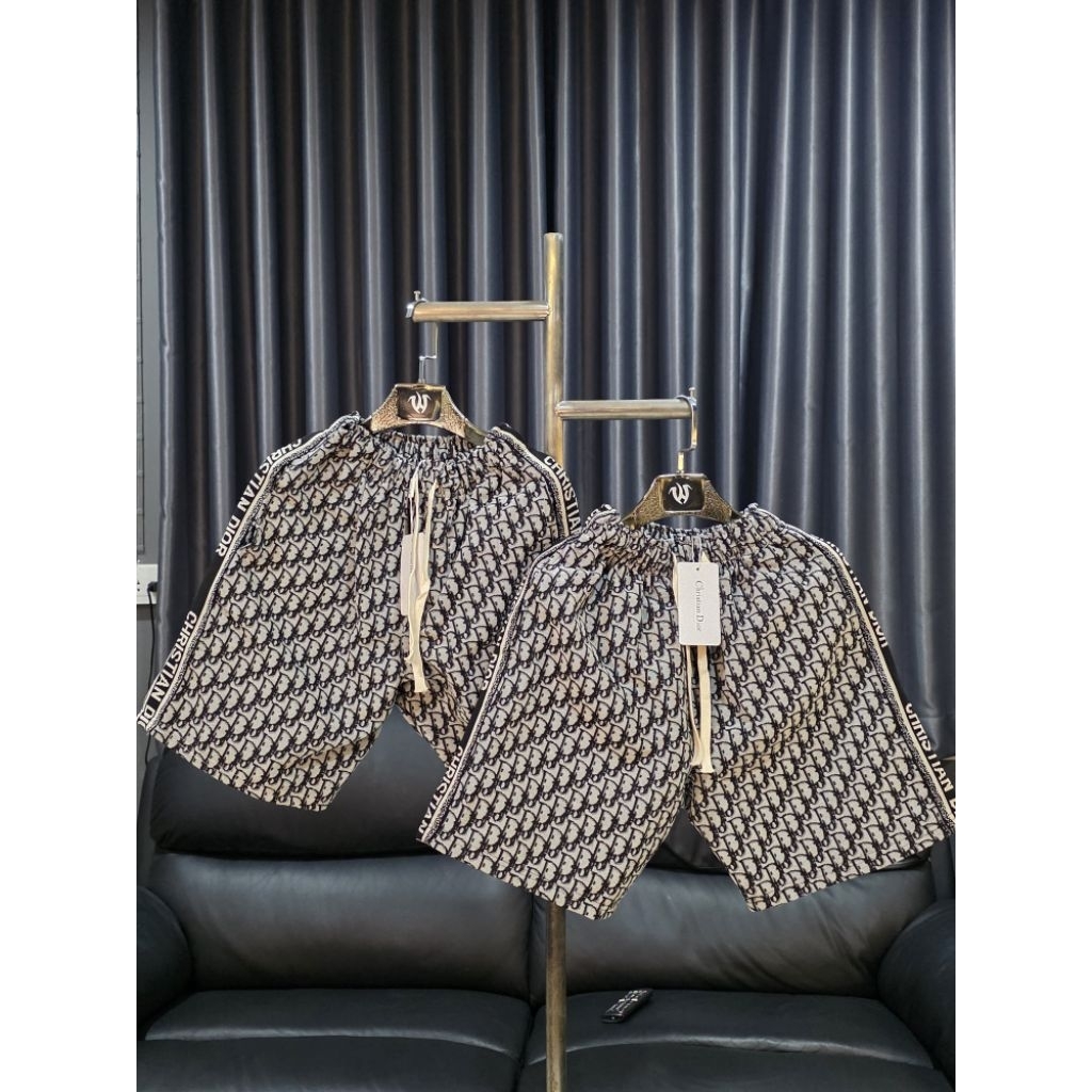 กางเกงขาสั้น Dออแถบข้างผ้าทอ ราคาโรงงาน