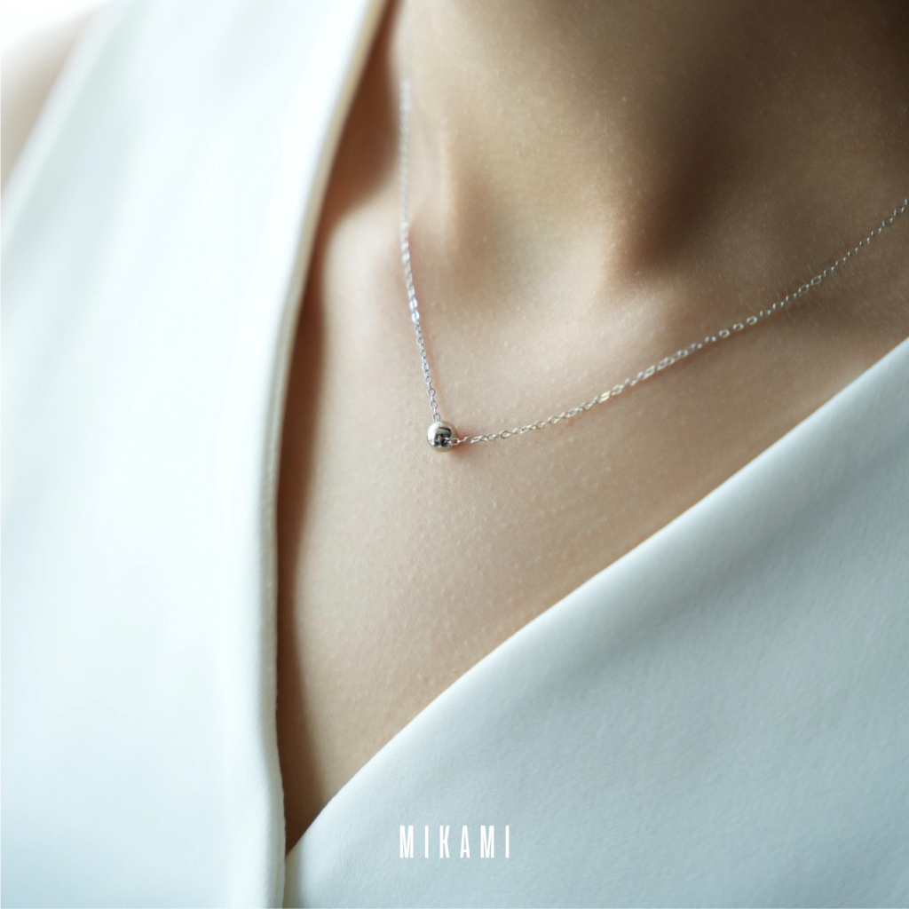 MIKAMI สร้อยคอเงินแท้ 925 จี้กลม LUNA Necklace