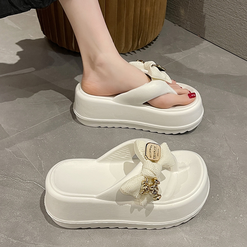 Kicks  NEW รองเท้าแตะแบบลำลองเสริมส้น ใส่สบายพื้นนุ่มดีไซน์มีโบว์น่ารักหวานแหวว พื้นนิ่มใส่สบาย น้ำหนักเบา