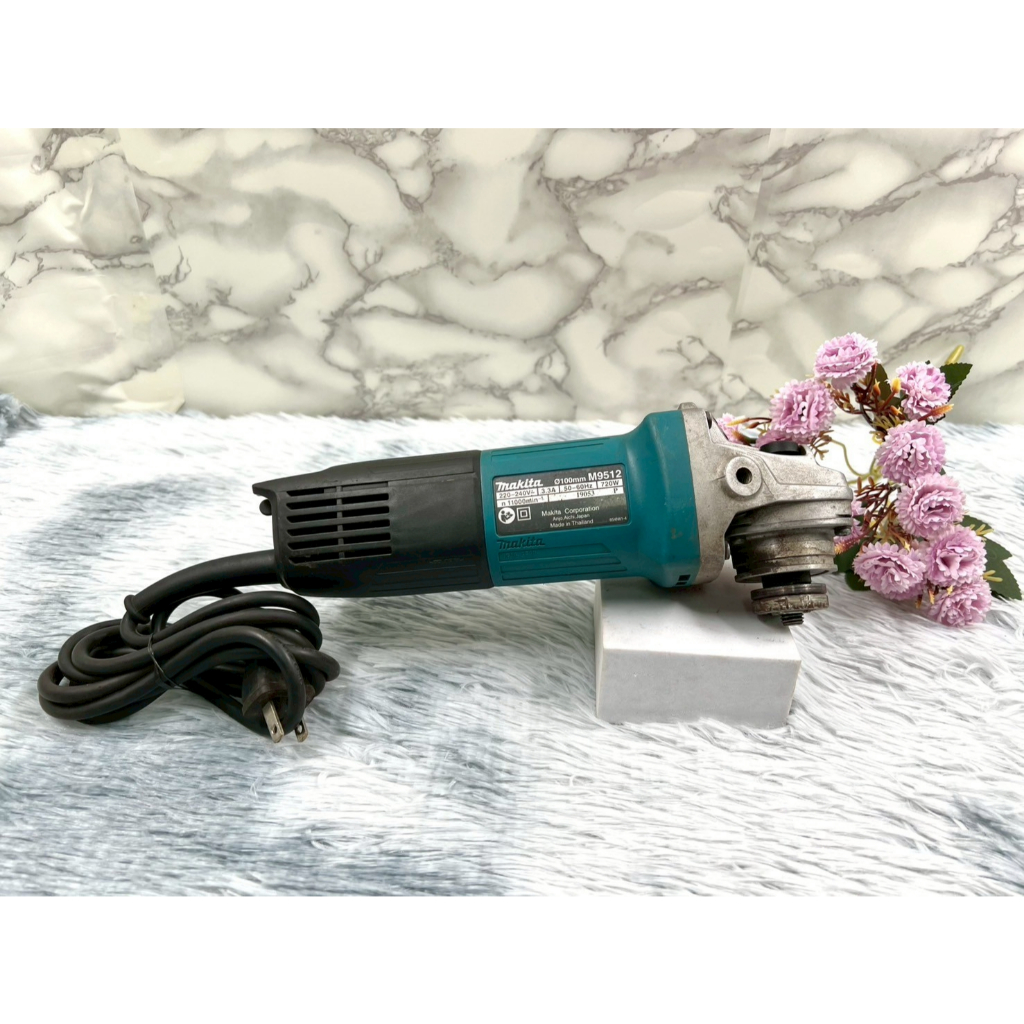 เครื่องเจียร์ Makita M9512 มือสอง