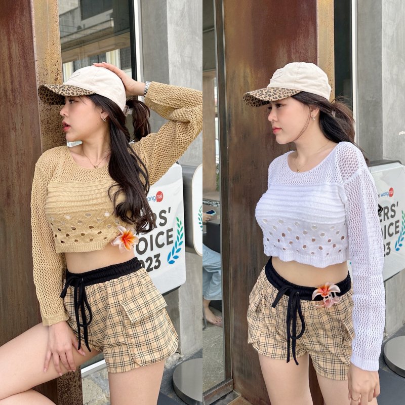 SpinnyHouse เสื้อครอป ทรงคอกลมแขนยาวว ผ้าไหมพรมทอฉลุลาย เสื้อใส่เที่ยวทะเล ใส่เที่ยว สาวอวบใส่ได้ รุ่น เล่นเกม