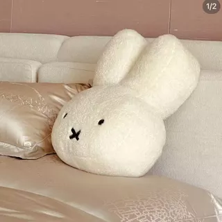 หมอนตุ๊กตา รูปกระต่ายน่ารัก ขนาด 40*30*16 cm. ตกแต่งห้อง ตกแต่งโซฟา เหมาะกับของขวัญวันเกิด ตุ๊กตากระต่ายมิฟฟี่น่ารัก