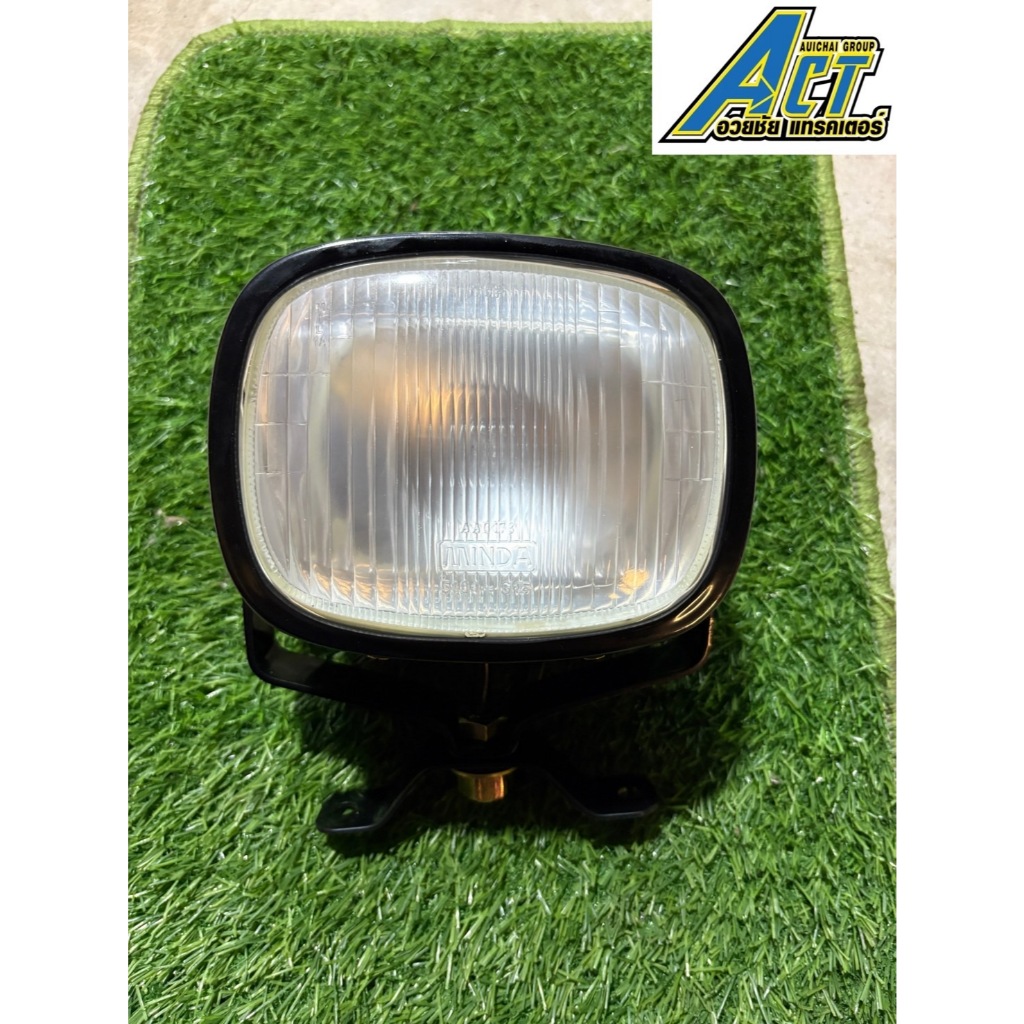 ไฟส่องผาน TT55-RTT75 87666632 NEW HOLLAND