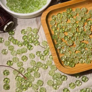 (ส่งจากไทย!!)ลูกปัดแก้วใบโคลเวอร์ 10 ชิ้น  10 มิล DIY