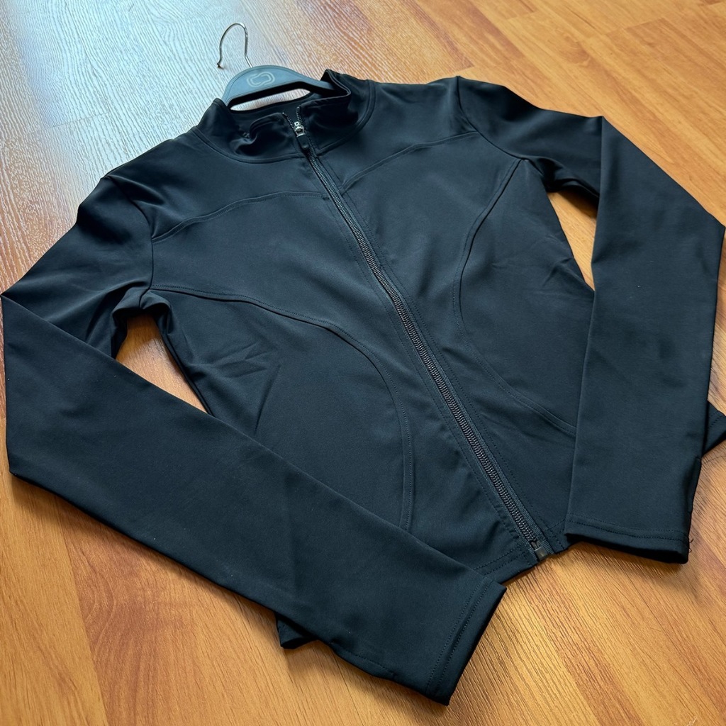 O sportswear - H1009 เสื้อคลุมออกกำลังกายแขนยาว