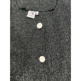 เสื้อสูทเบเซอร์แขนยาว ผ้าทวิตแต่งกระดุม รุ่นB26